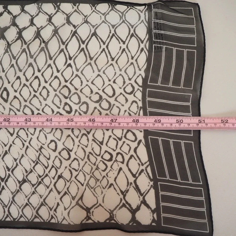 Anne Klein 100% Silk Scarf Oblong Black & White Geometric Animal Print 11" x 53" - Picture 9 of 10